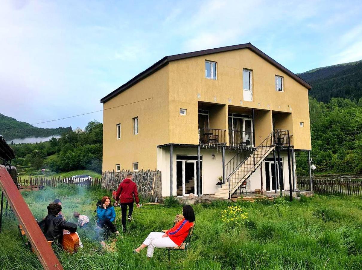 Stop House Mestia Ngoại thất bức ảnh