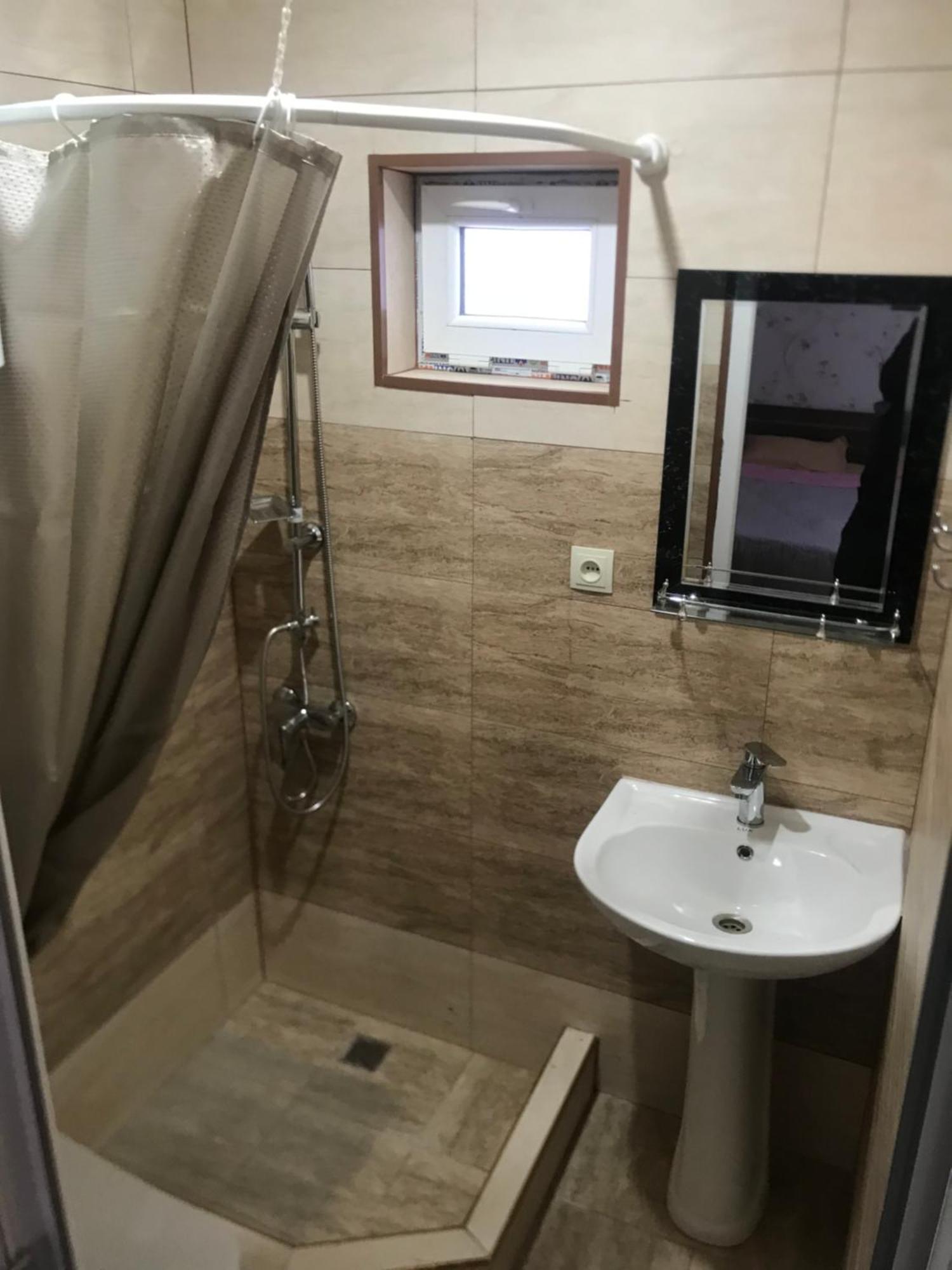 Stop House Mestia Ngoại thất bức ảnh